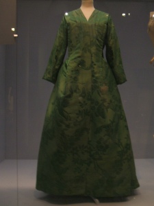 woman\'s silk brocade banyan, c. 1750-70, on display at the V&A